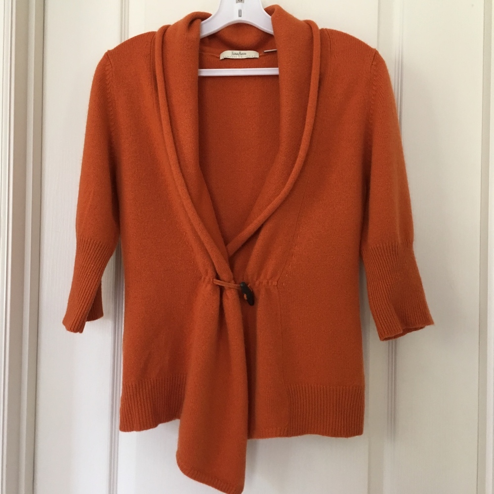 Neiman Marcus CASHMERE Collection Drape Sweater top